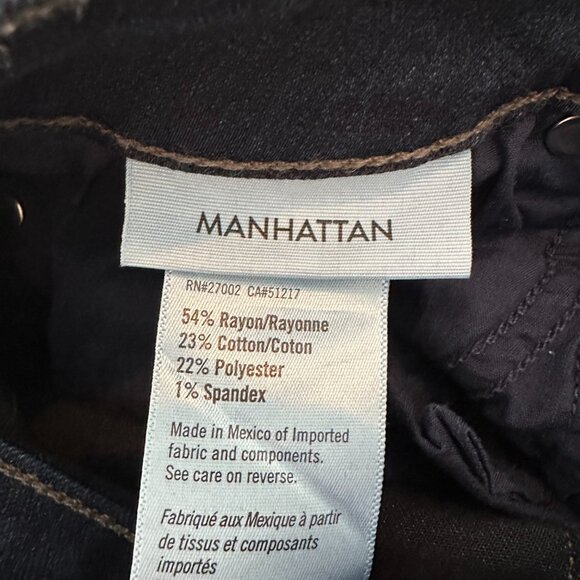 Paige Size 32 Manhattan Bootcut Jean - Picture 6 of 11